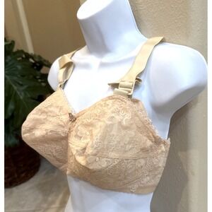 Vtg New 32GG LADY CAMEO Floral Bullet BRA Beige Lace Torpedo Cone Wireless USA